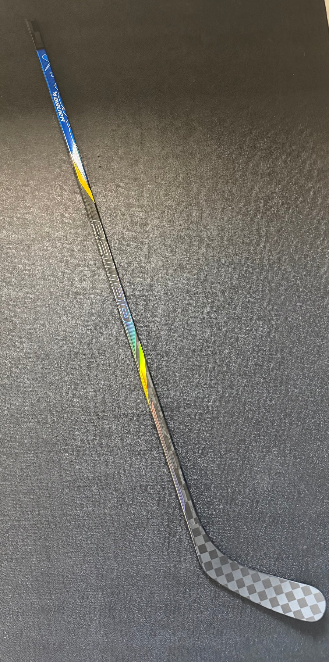 Bauer-Nexus-Tracer-P92-Left-65-Flex-Pro-Stock-Stick-Moreland