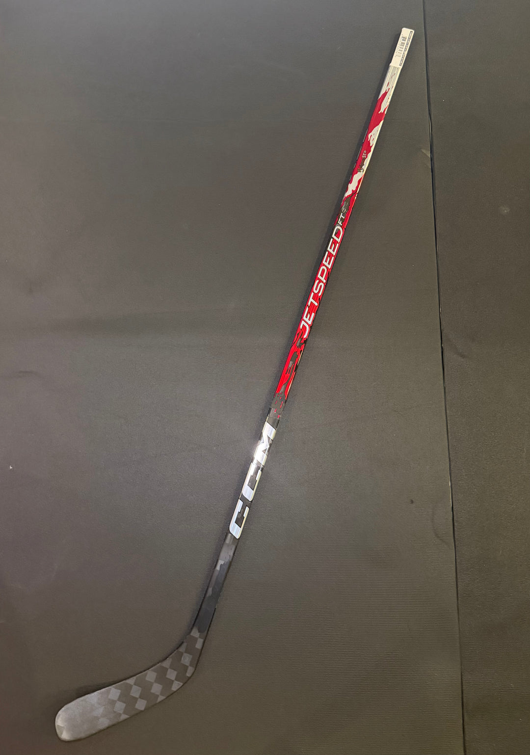 CCM Jetspeed FT9 Pro Right P88T 80 Flex Pro Stock Stick