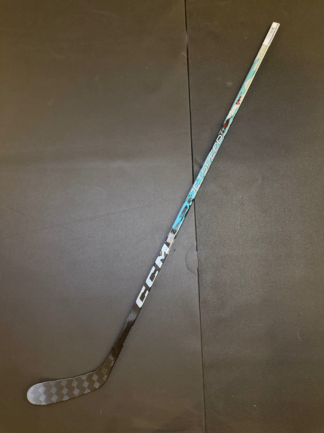 CCM Jetspeed FT9 Pro Right P28 80 Flex Pro Stock Stick