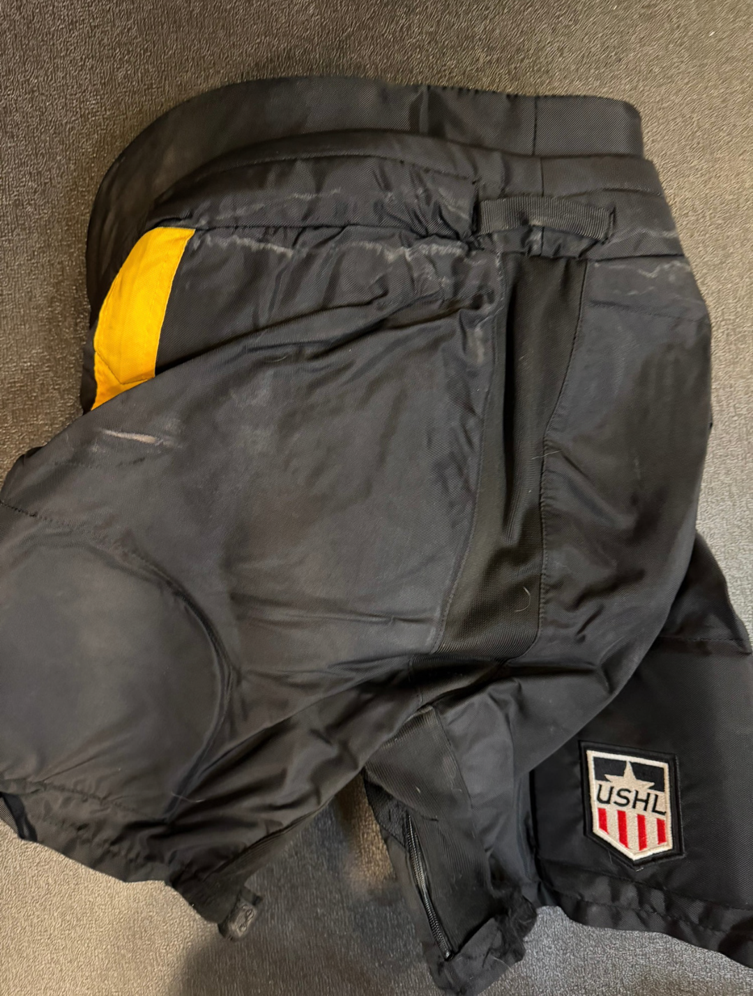 USHL Green Bay Gamblers Men's Senior Small Black Bauer Custom Pro Hockey Pants Pro Stock (game used)