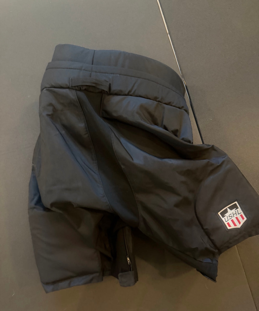 Green Bay Gamblers USHL Bauer Custom Pro Stock Hockey Pants/Breezers – Used – Senior Medium +1”
